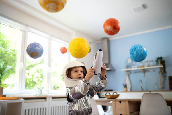 Play & Imagination